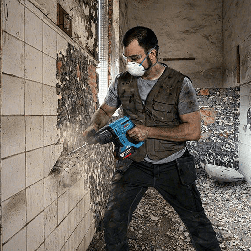 TALADRO ROTOMARTILLO RECARGABLE 18 VOLT REF. GBH 180-LI