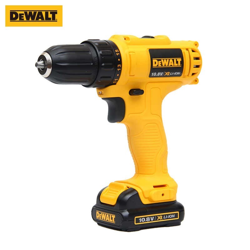 COMBO TALADRO DCD700 + ATORNILLADOR DCF805