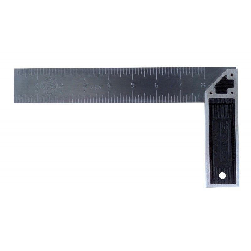 ESCUADRA PROFESIONAL 004